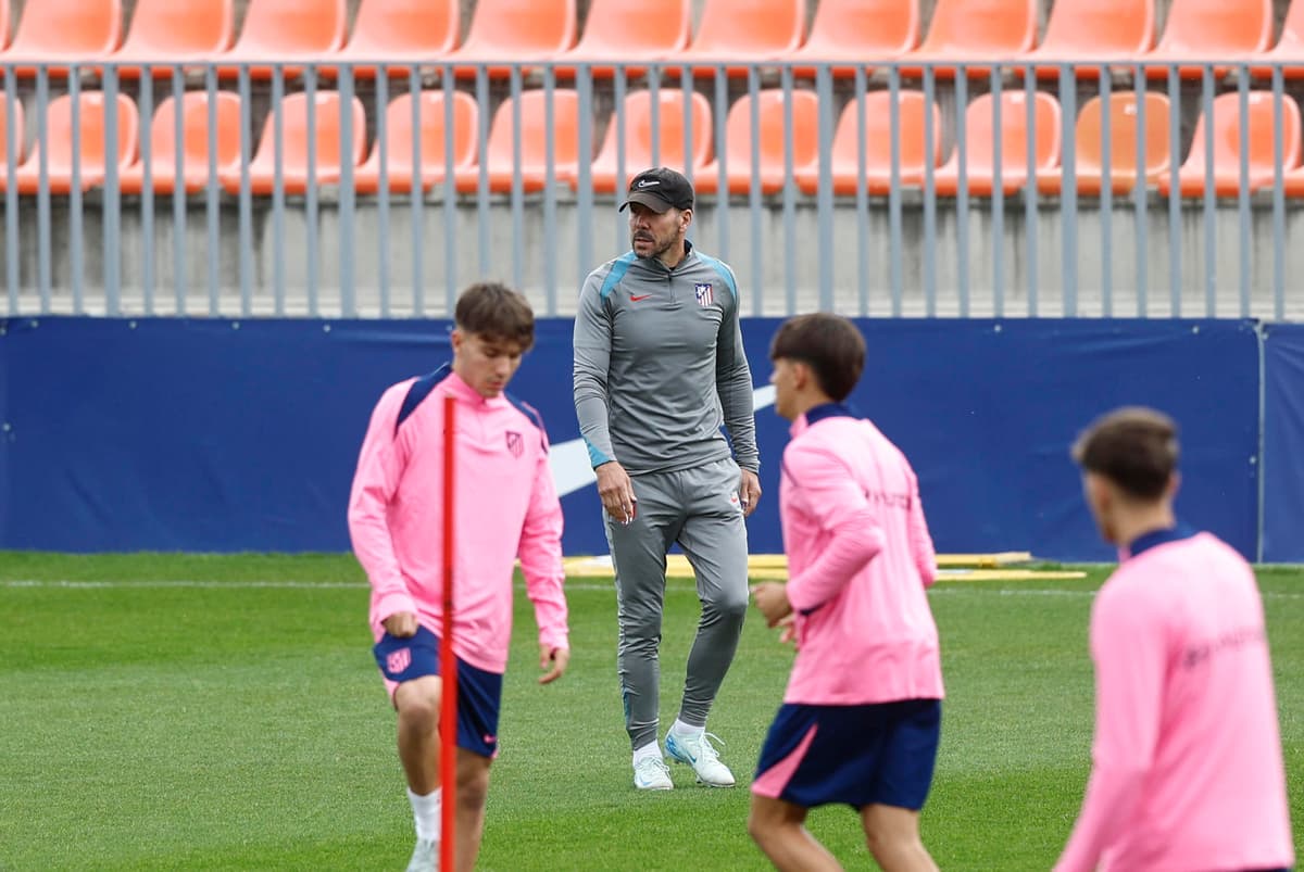 El argentino Simeone, sin Barrios, Lenglet, Llorente, Azpilicueta y Le Normand