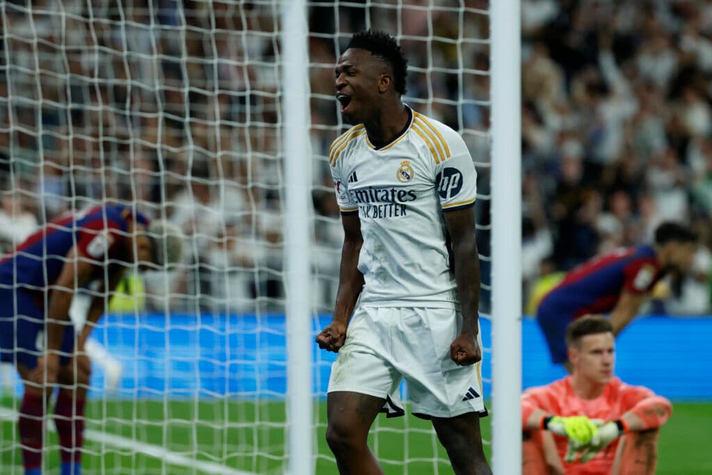 El Real Madrid cambió la dinámica en la capital tras el dominio del argentino Messi del clásico