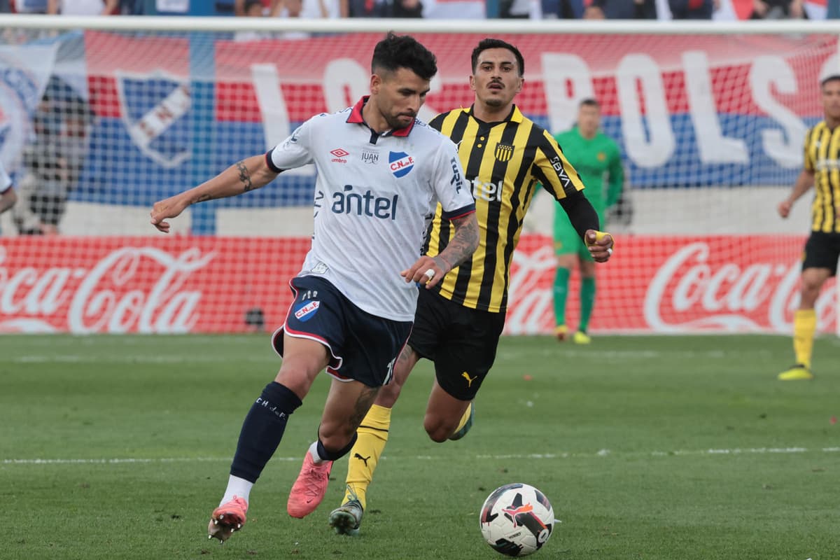 Nacional y Peñarol entran a la recta final del Clausura codo a codo por el título