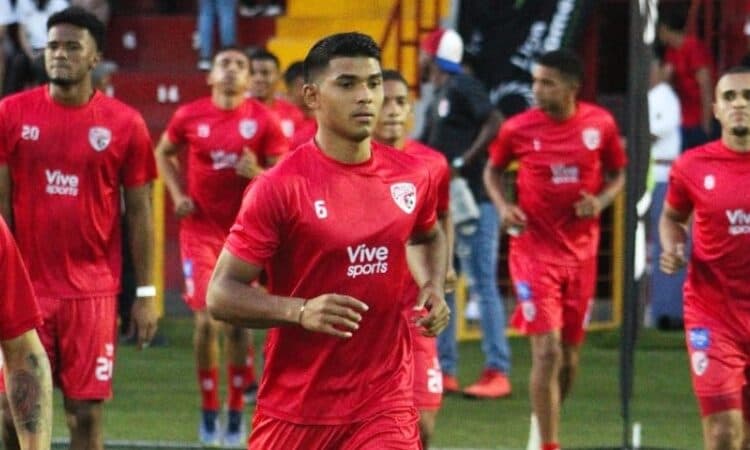 Más de seis extranjeros, hacen parte del peor equipo en Costa Rica en este 2024