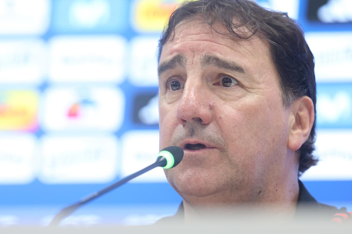 El argentino Néstor Lorenzo le cierra la puerta a una desconvocatoria del colombiano Quintero para unirse a Racing