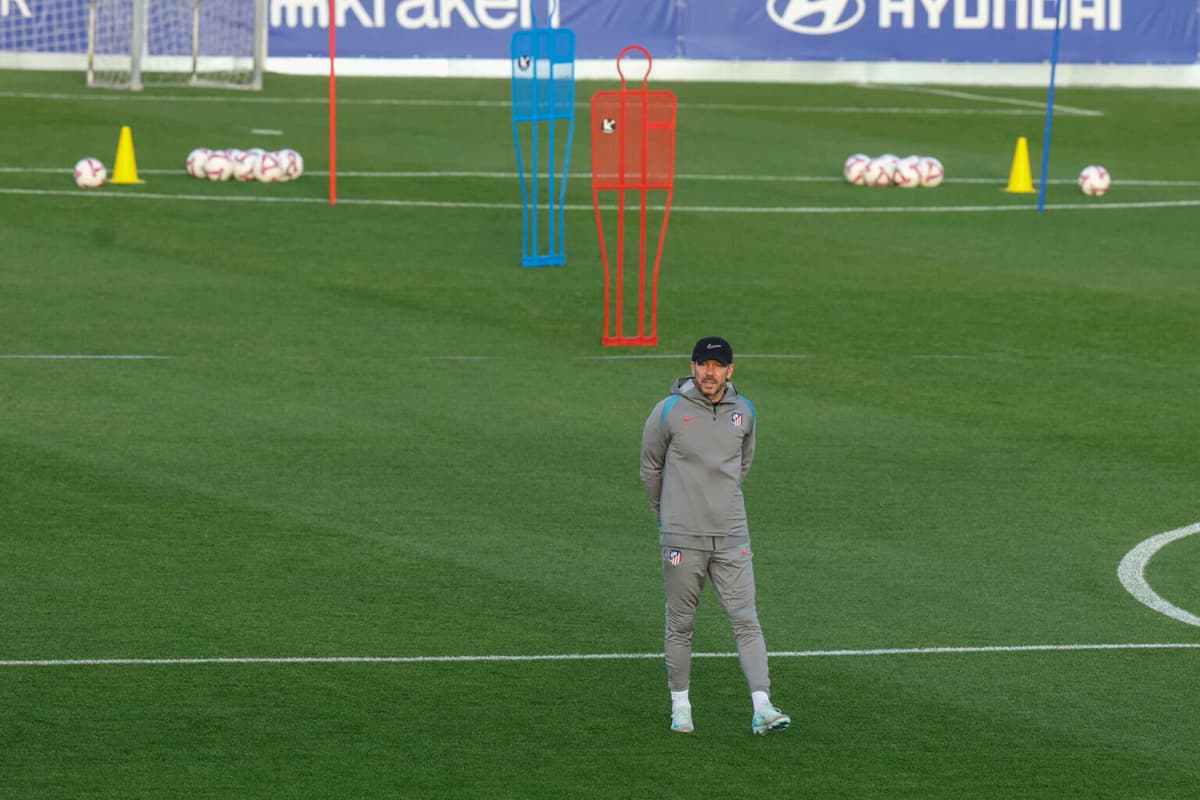 El argentino Simeone repite convocatoria sin los españoles Le Normand, Lemar y Molina