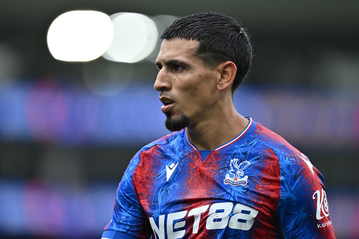 El colombiano Daniel Muñoz sufre una lesión de hombro