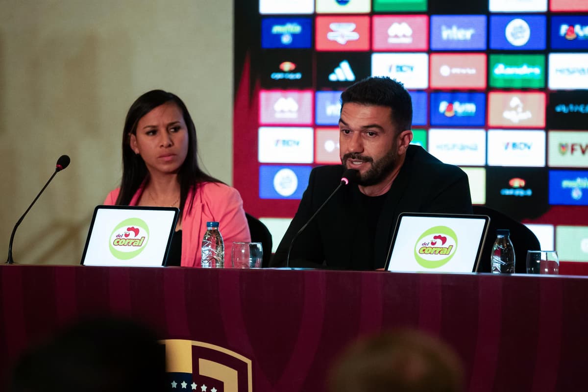 El brasileño Belli apuesta por consolidar la identidad de la Vinotinto femenina