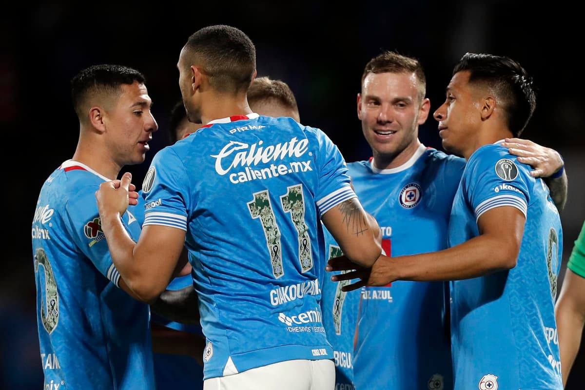 El Cruz Azul recibe al Sounders en busca de goles para acceder a cuartos de finales