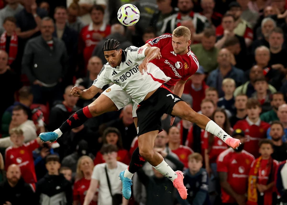 Mexicano Raúl Jiménez, cerca de renovar con el Fulham