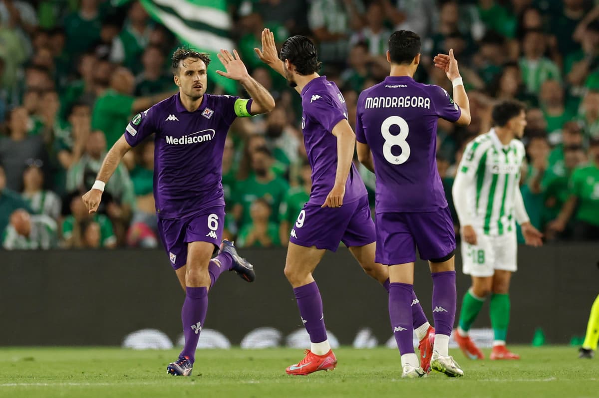 Rayo-AEK Atenas, Palace-Fiorentina, Shakhtar-AZ y Mainz-Estrasburgo, en cuartos