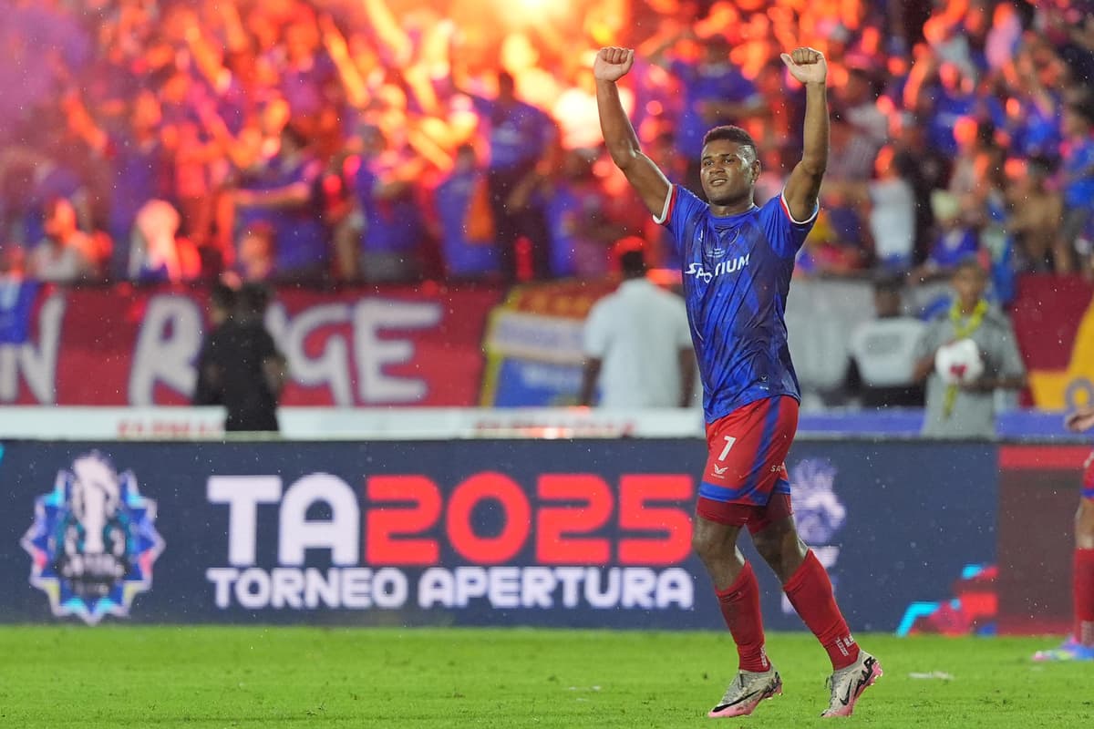 San Francisco y Plaza Amador buscan mantenerse en la cima del clausura del fútbol panameño