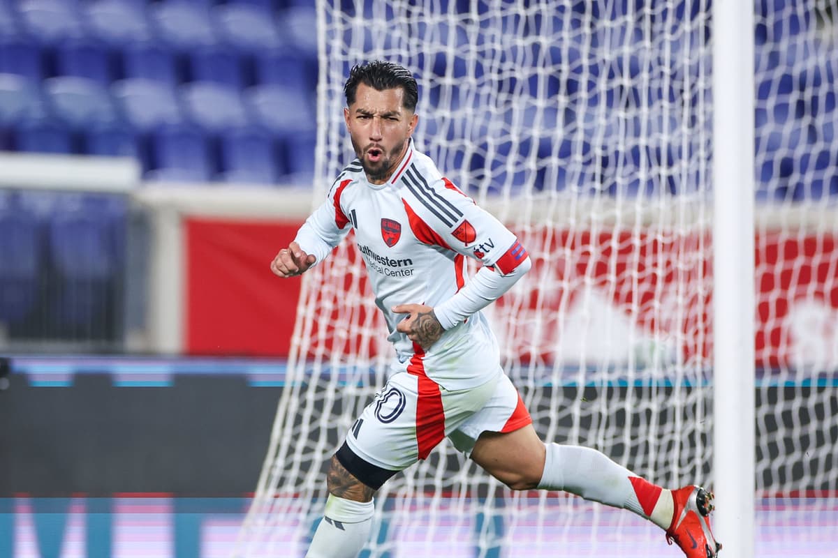 La figura de Dallas: el argentino Luciano Acosta vuelve al gol