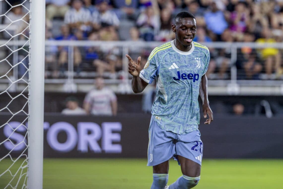 Con dobletes de Kolo Muani y Conceicao, Juventus golea en el debut