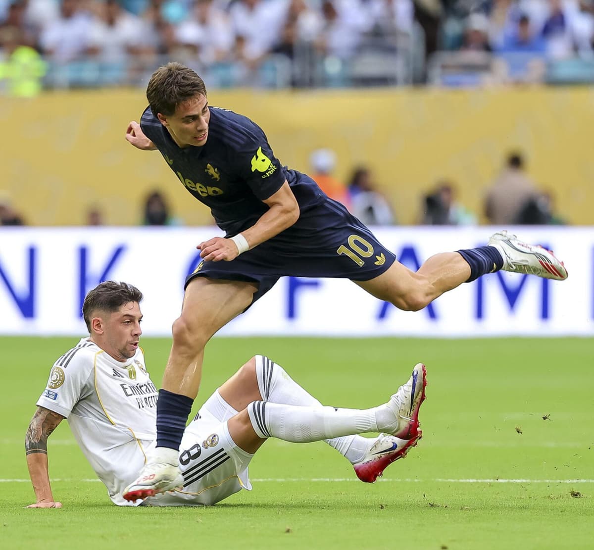 El uruguayo Fede Valverde, mejor jugador del partido