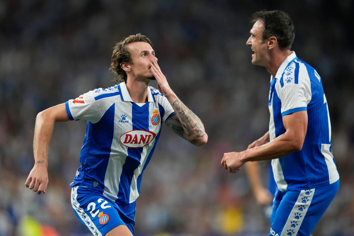 El Espanyol corta su mala racha ante el Oviedo del venezolano Rondón