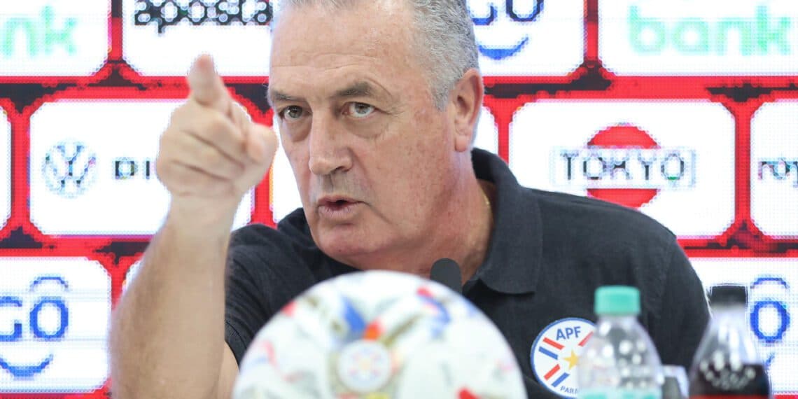 El argentino Gustavo Alfaro advierte que Ecuador será un rival «complejo y difícil»