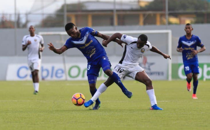 El invicto Plaza Amador busca entrar a las semifinales del torneo Clausura en Panamá