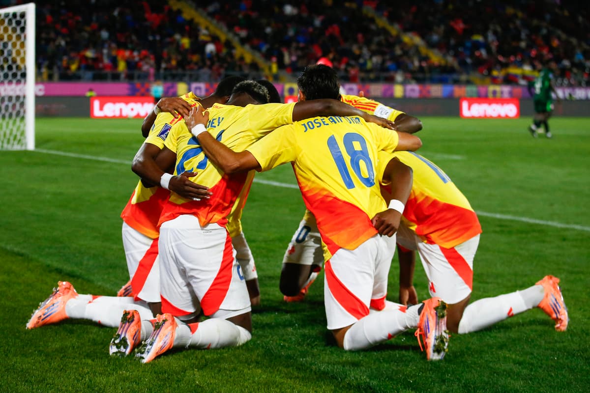 Colombia se cita con España en cuartos tras derrotar a Sudáfrica