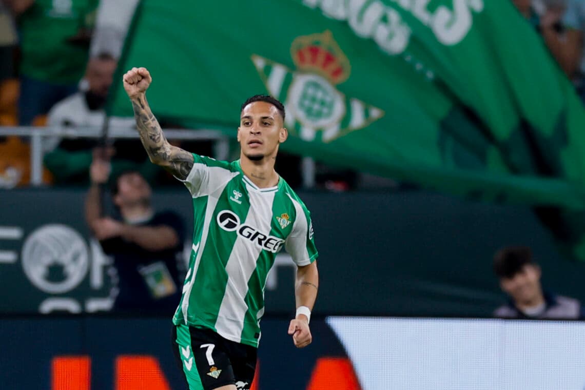 El brasileño Antony conduce al Betis directo a octavos