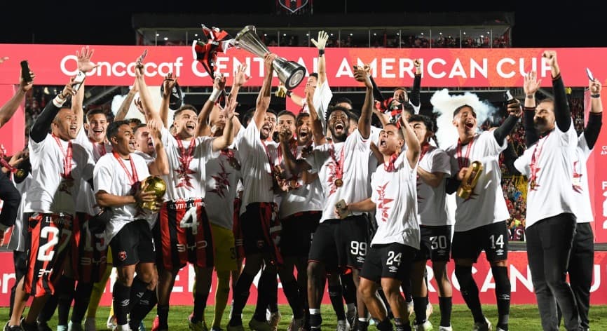 El Alajuelense de Costa Rica, se consagra tricampeón de la Copa Centroamericana