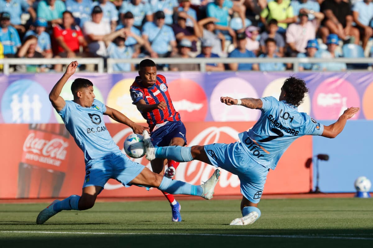O’Higgins vence a Boston River con doblete argentino