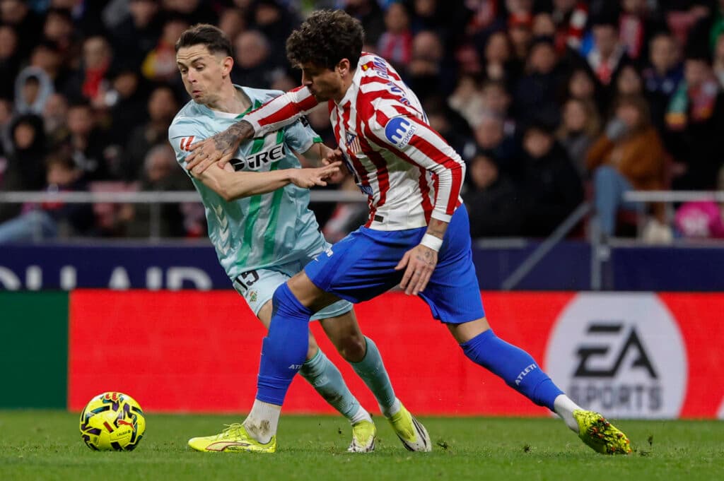 El uruguayo Giménez seguirá de baja en el Atlético en LaLiga y la ida de ‘Champions’ contra Arsenal