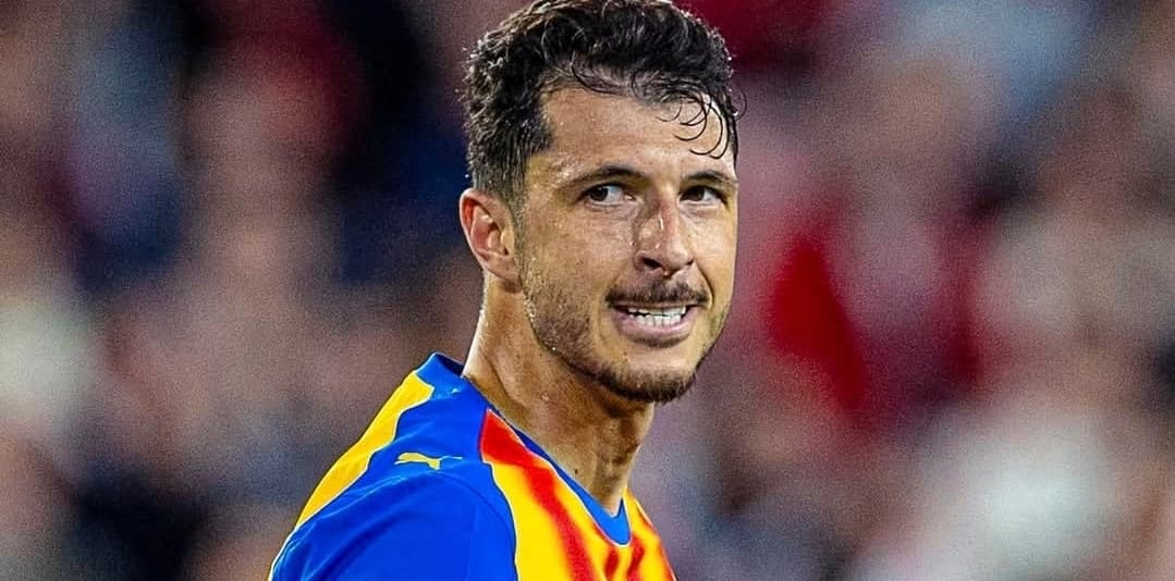 El Valencia renace en La Liga y el argentino Guido Rodríguez le guía en la medular