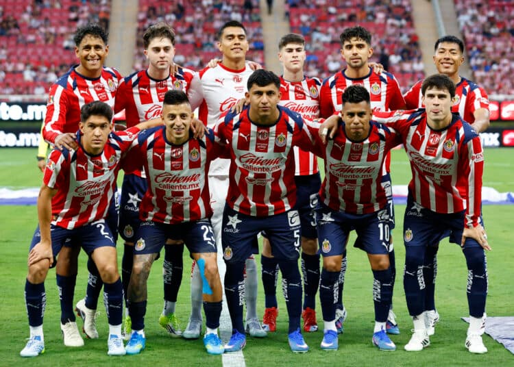 Tras rebelarse, las Chivas de Guadalajara anuncian su apoyo a la selección mexicana