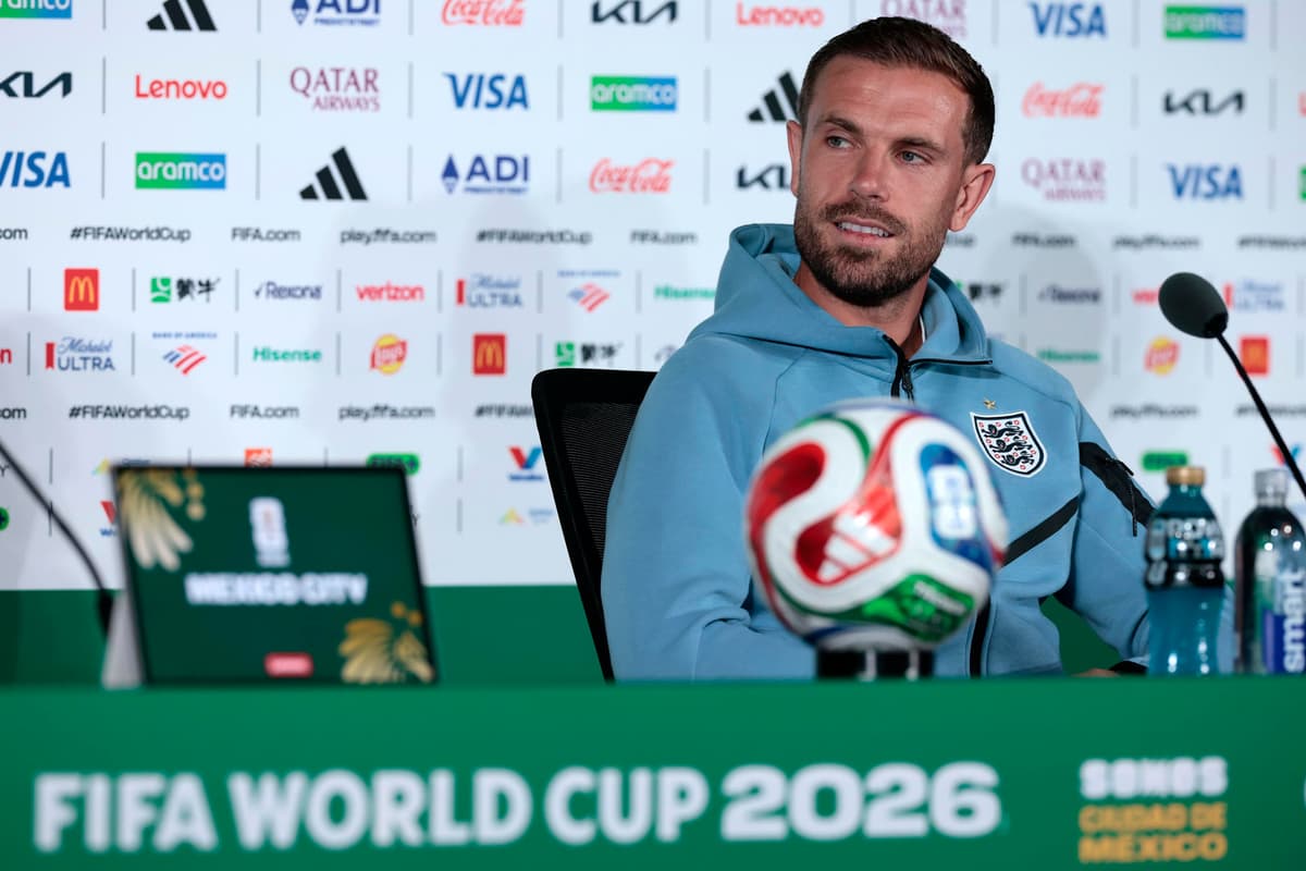 ¡NO ABANDONA A SU SELECCIÓN! El inglés Henderson es operado y seguirá con Inglaterra en el Mundial 2026