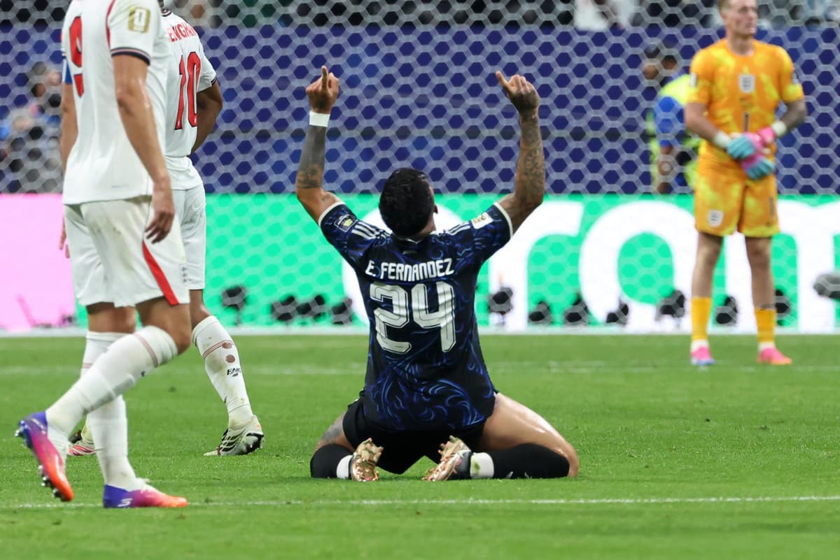 PROMESA CUMPLIDA: los argentinos Fernández y Messi jugarán otra final del Mundial