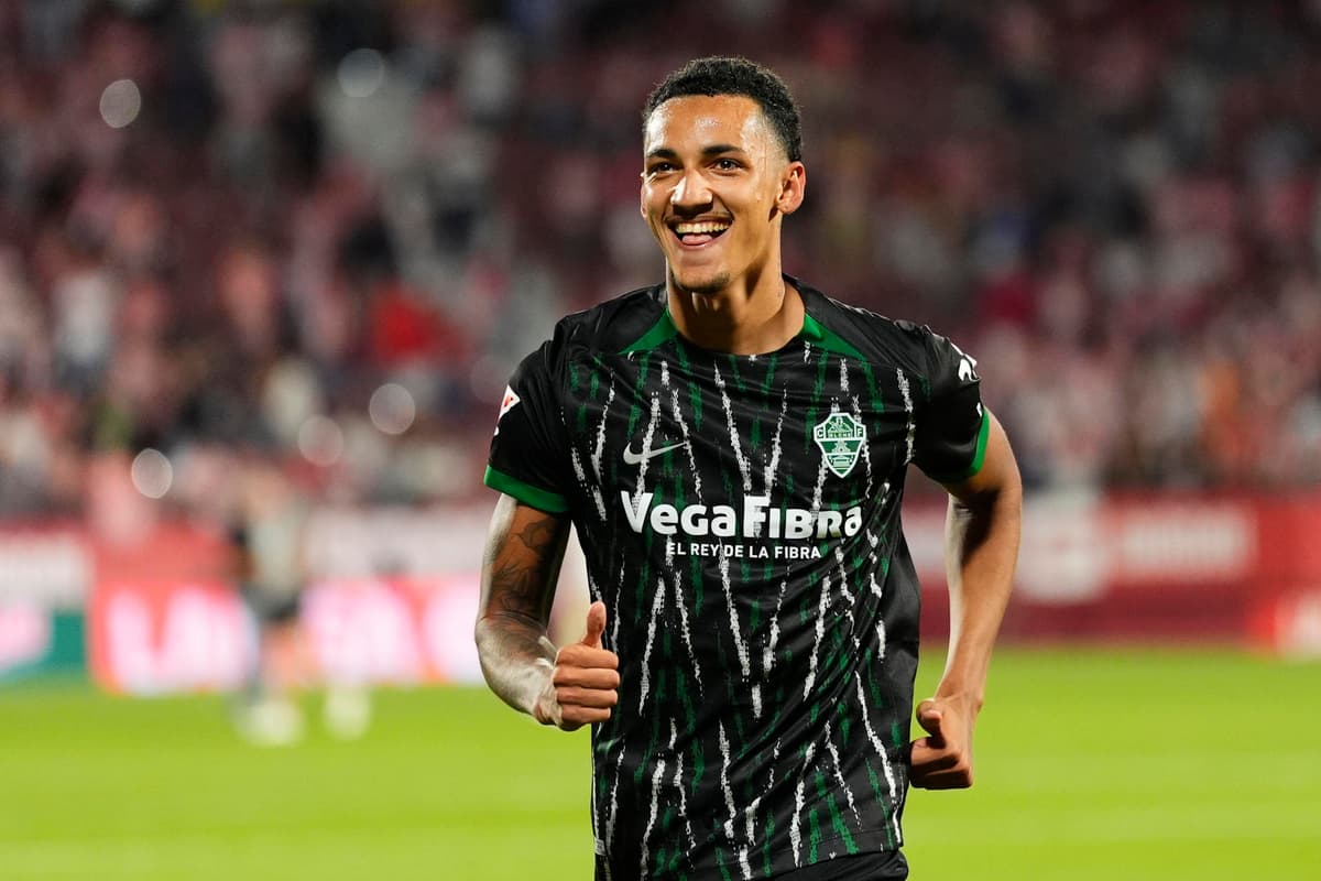 SALTO A LA PREMIER El uruguayo Rodríguez deja al Elche para fichar por el Bournemouth