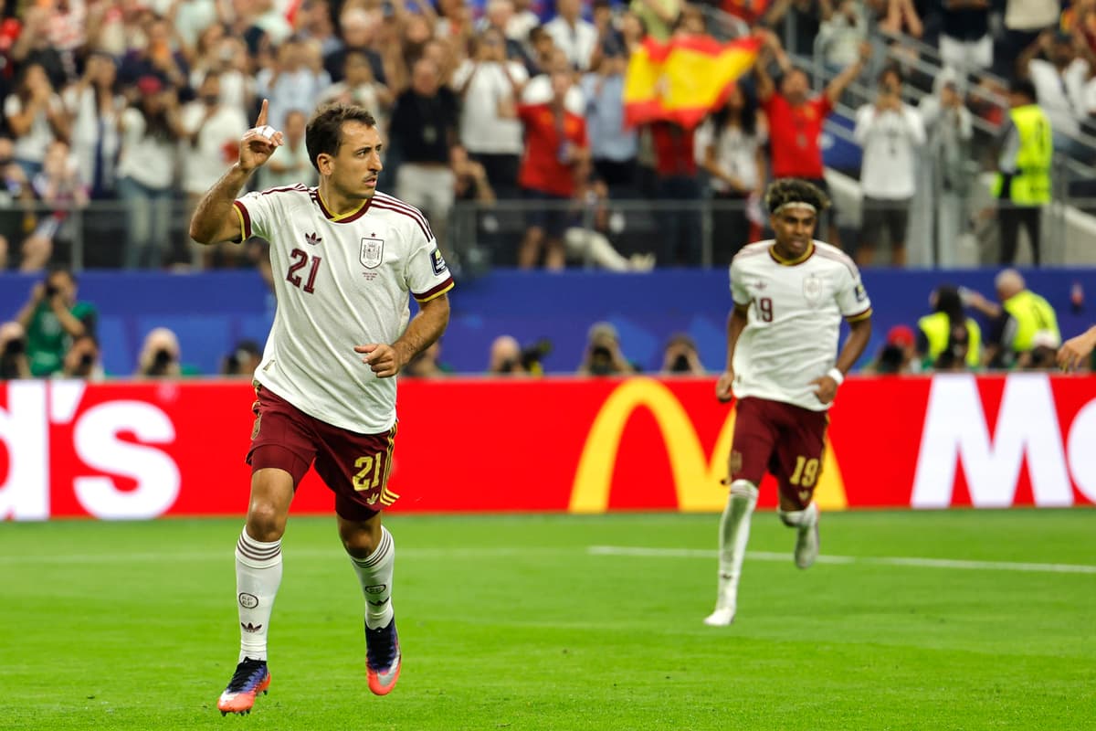 SUEÑO CUMPLIDO El español Oyarzabal celebra la clasificación de España a la final del Mundial