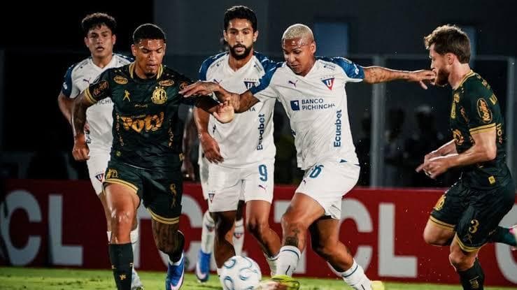 ¡DESEMPATE TOTAL! Mirassol y Liga de Quito buscan ventaja en octavos