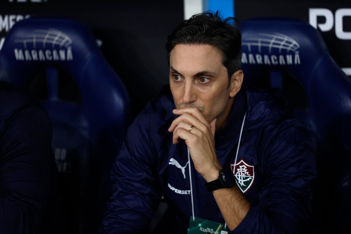 Fluminense destituye al técnico argentino Luis Zubeldía tras traspiés en la Libertadores