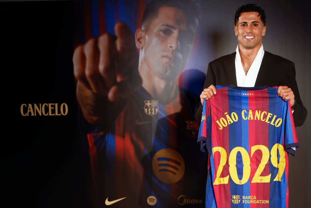Cancelo, último fichaje azulgrana en ser inscrito en LaLiga y podrá jugar contra el Elche