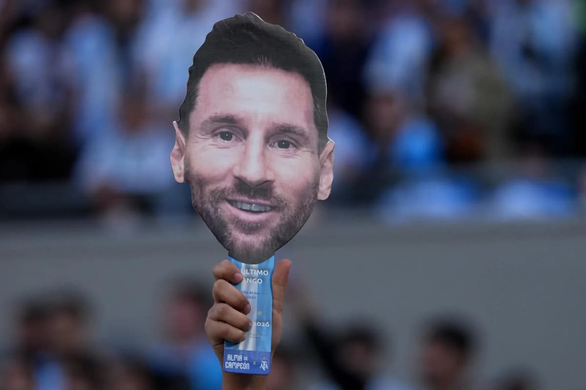 Lionel Messi por siempre y en todas las presentaciones este martes en el día de su despedida de la selección de Argentina.