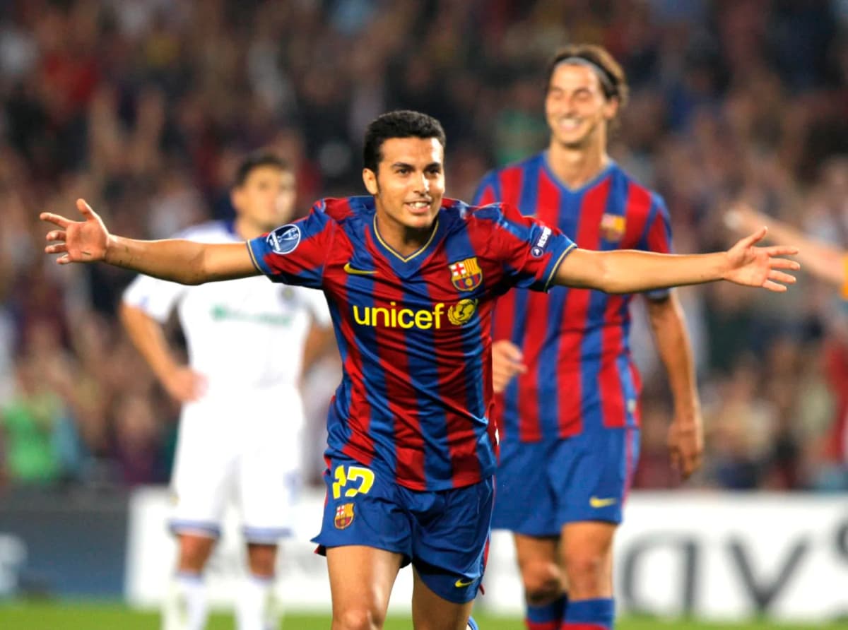 Fotografía de archivo del 29 de septiembre de 2009, en la que puede verse al entonces jugador del FC Barcelona Pedrito, durante un partido de Liga.