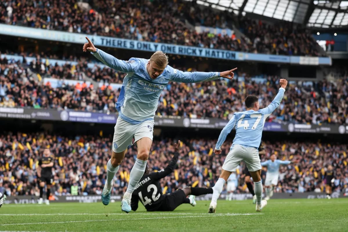 Erling Haaland celebra uno de sus goles con el Manchester City ante el Ipswich Town en la victoria por 3-2 en la Premier League.