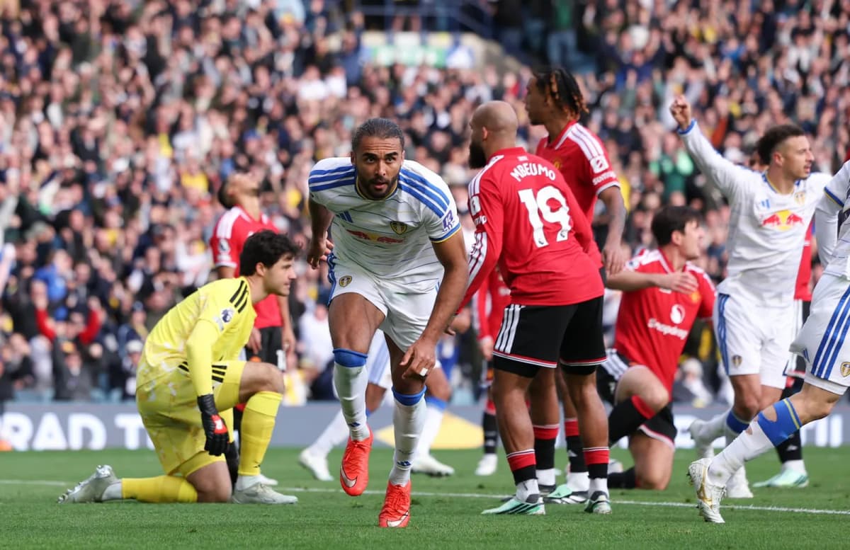 El juagdor del Leeds Dominic Calvert-Lewin celebra el 1-1 durante el partido de la Premier League que han jugado Leeds United y Manchester United, en Leeds,…