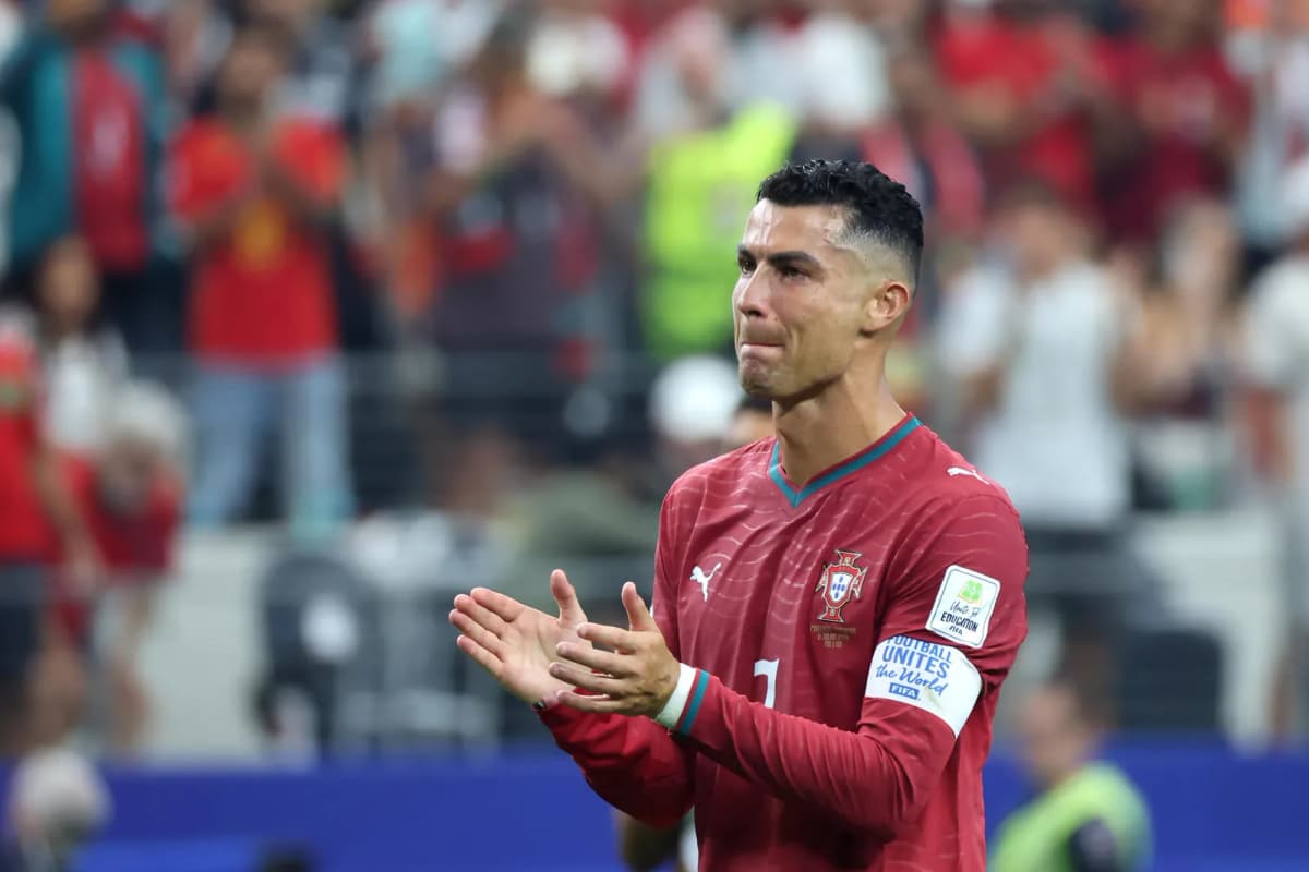 Foto de archivo de Cristiano Ronaldo de Portugal llorando al finalizar un partido, en julio pasado, de los octavos de final del Mundial de la FIFA 2026 entre…