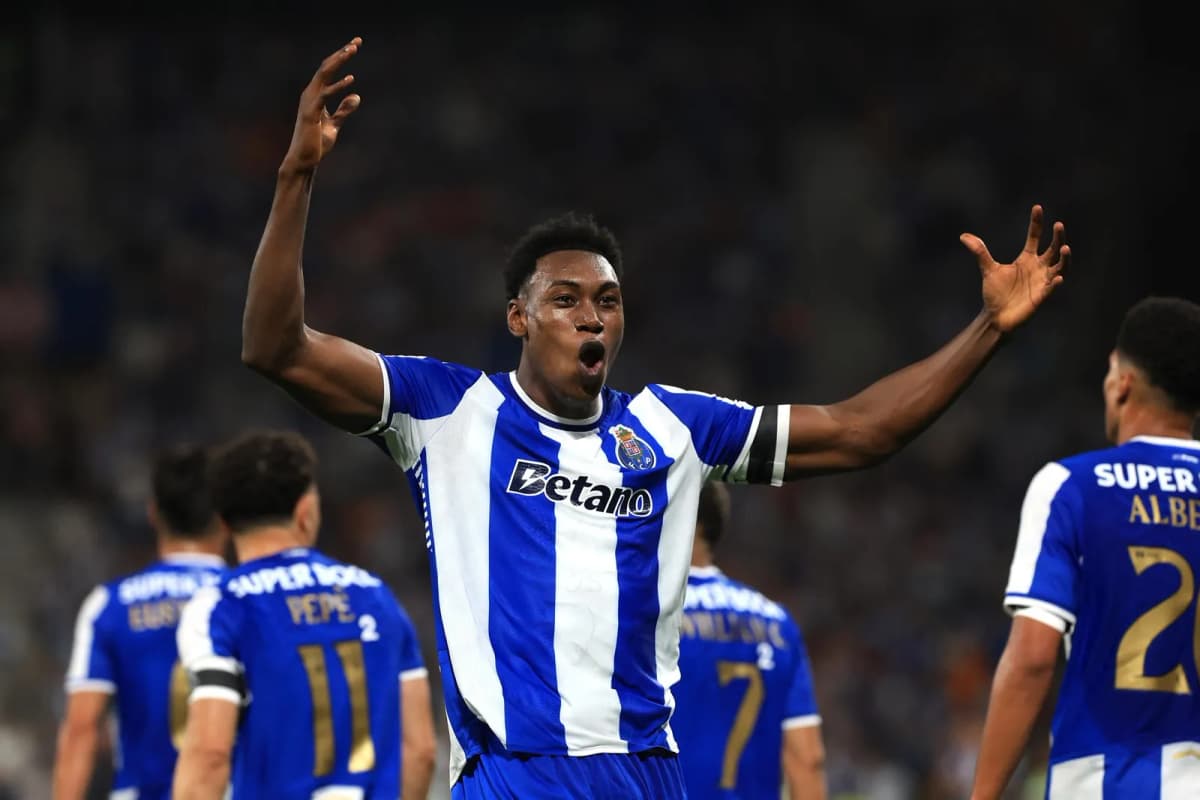 El español Samu, delantero del Oporto.