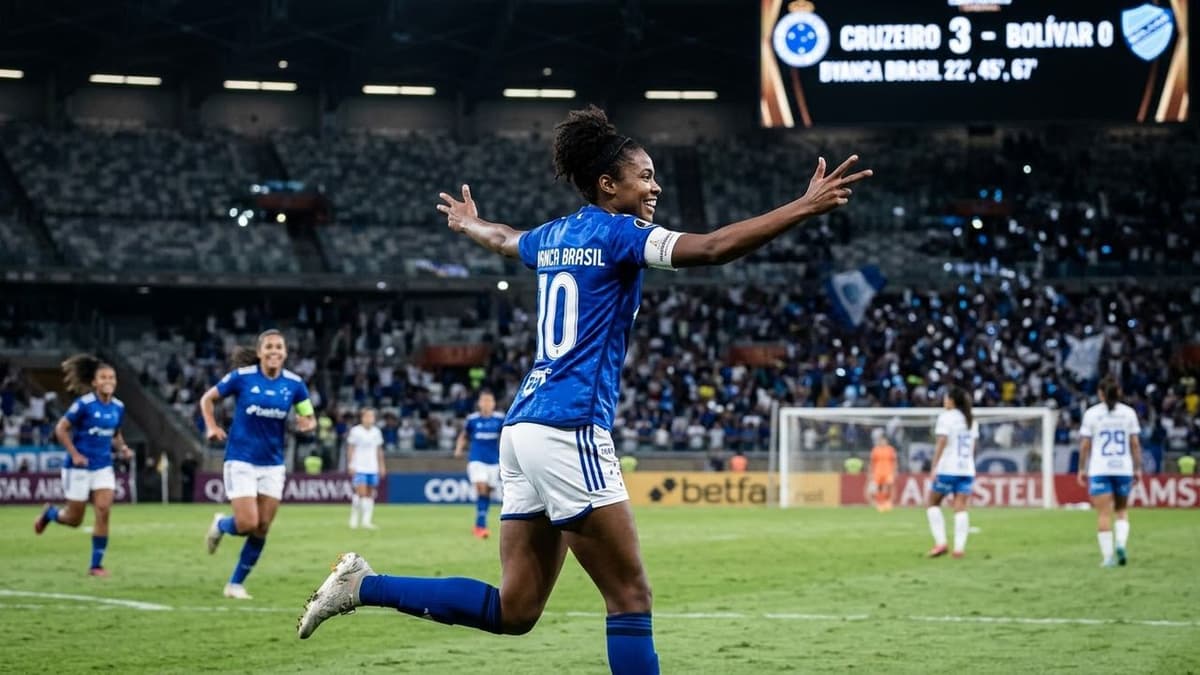 La brasileña Byanca Brasil celebra uno de sus tres goles con Cruzeiro ante Bolívar en la Copa Libertadores Femenina.