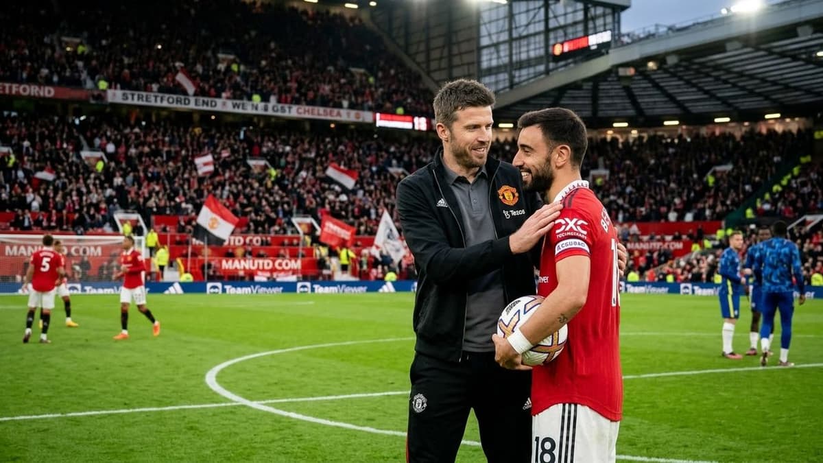 Michael Carrick y el portugués Bruno Fernandes, protagonistas de la reconciliación en el Manchester United antes del partido contra el Chelsea.