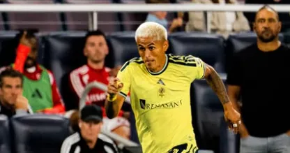 El hondureño Andy Najar durante un partido con Nashville SC en la Major League Soccer.