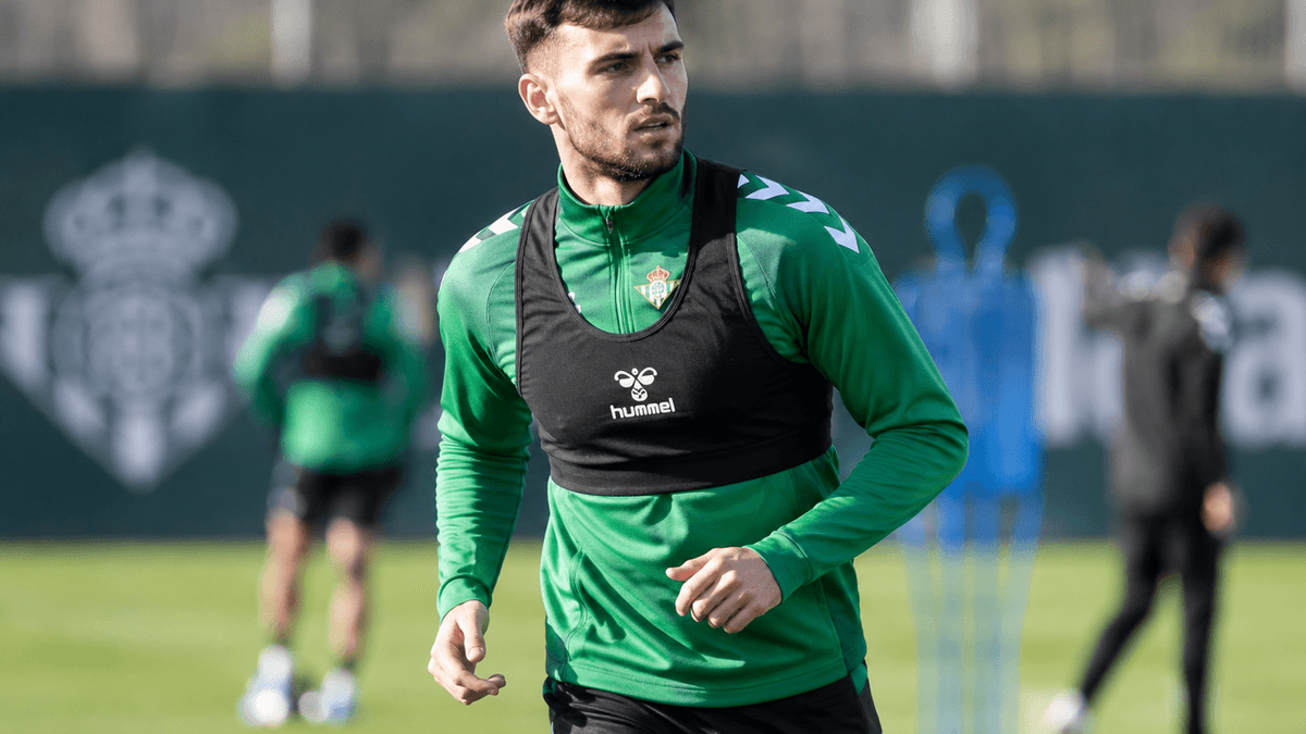 Betis recupera protagonismo tras marcar cuatro goles con Irlanda y regresar a los entrenamientos antes del duelo con Osasuna