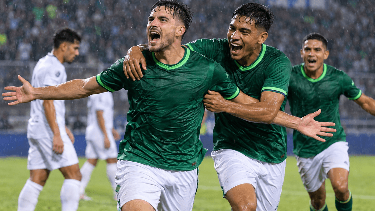 Imagen sugerida: jugadores del Marathón celebran la remontada 2-1 frente al Alianza en la Copa Centroamericana de Concacaf.