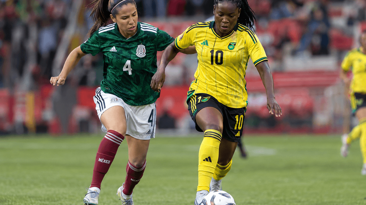 Selección femenina de México durante su amistoso ante Jamaica en Aguascalientes, previo al Premundial de Concacaf.