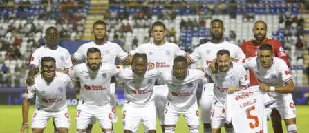 Olimpia lidera el Apertura hondureño tras vencer al Real España y alcanzar los 23 puntos en la clasificación.