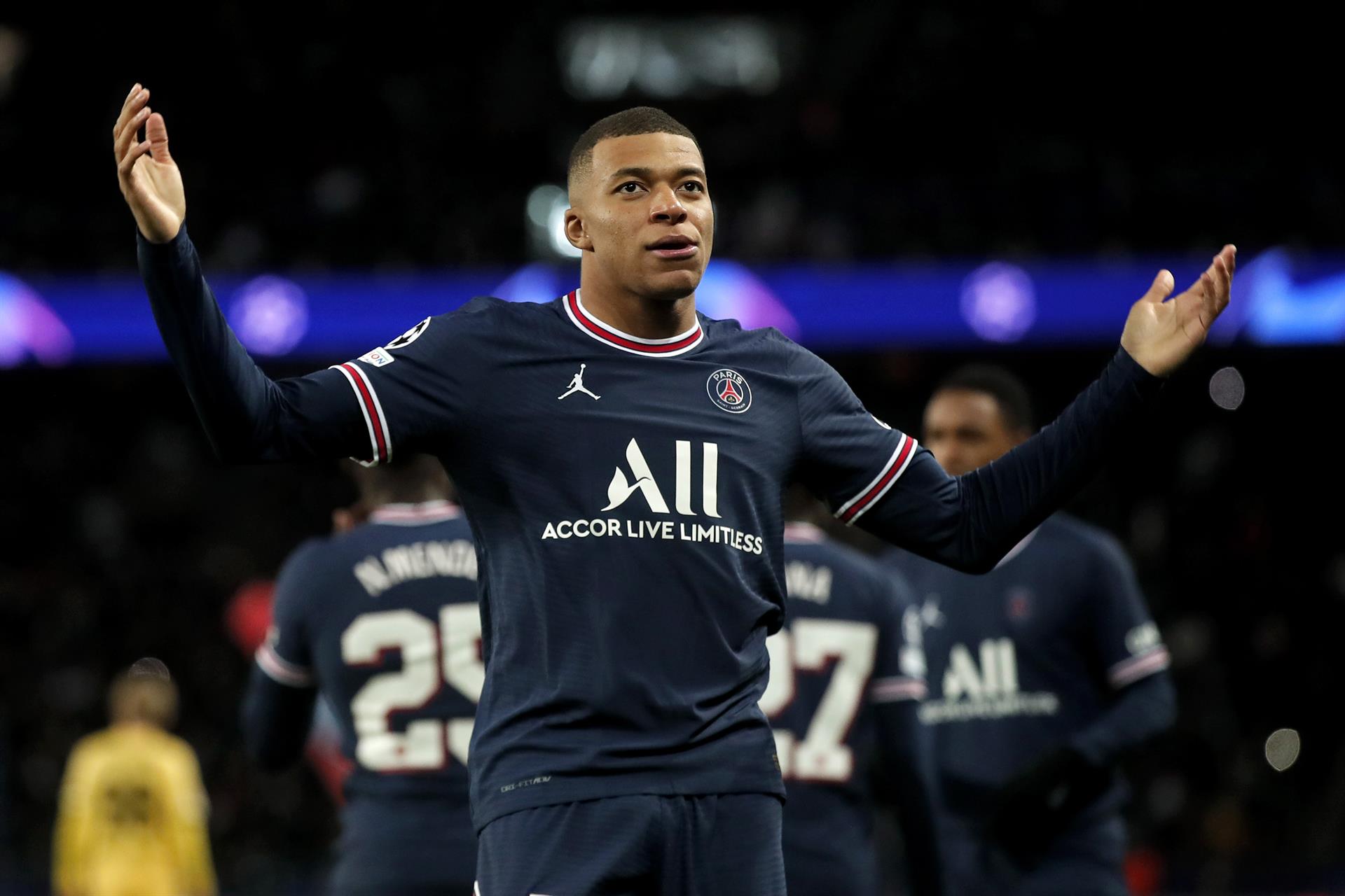 alt Mbappé supera en precocidad goleadora en selecciones al argentino Messi y Cristiano Rolando