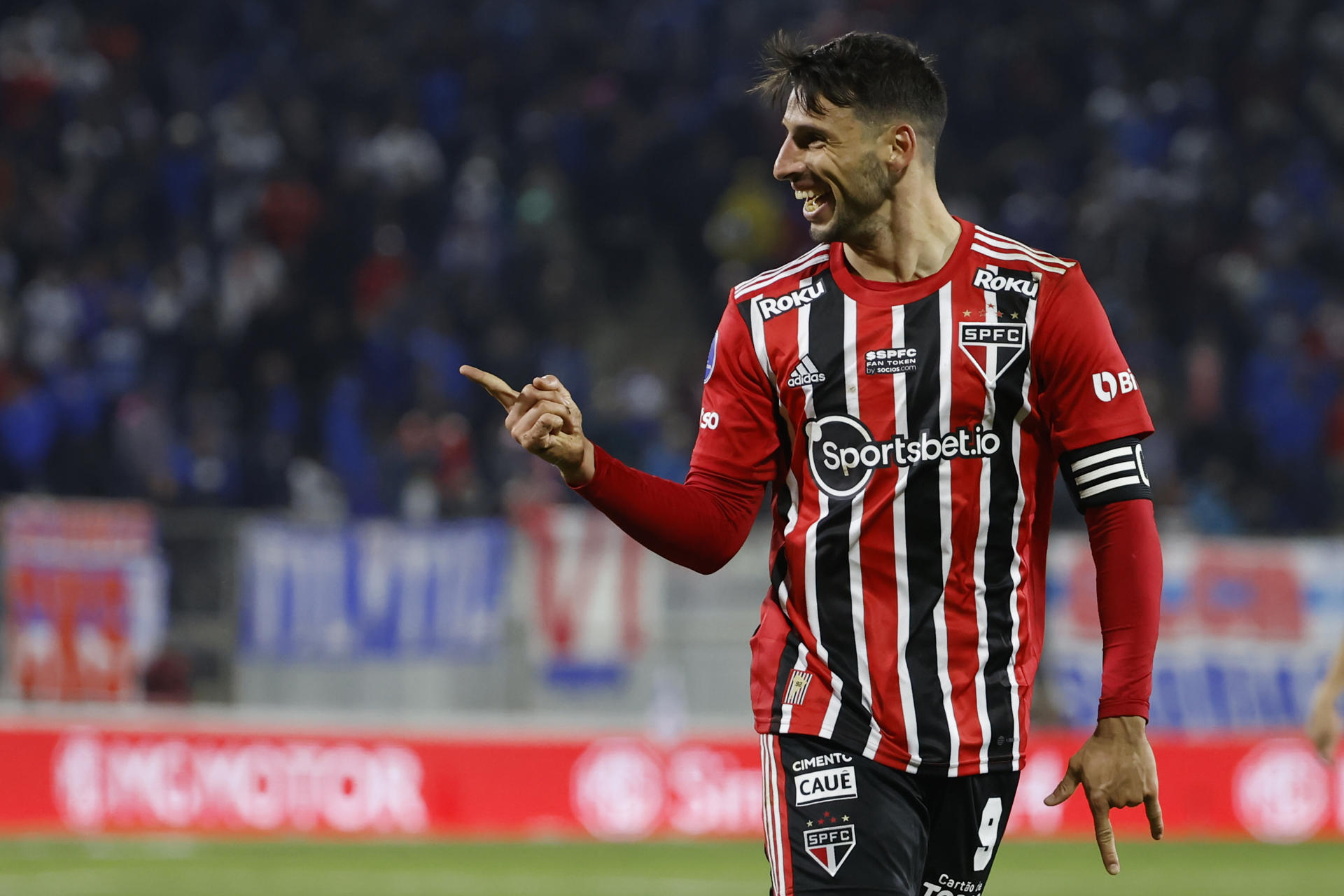 El delantero argentino Jonathan Calleri, en una fotografía de archivo. EFE/Alberto Valdés