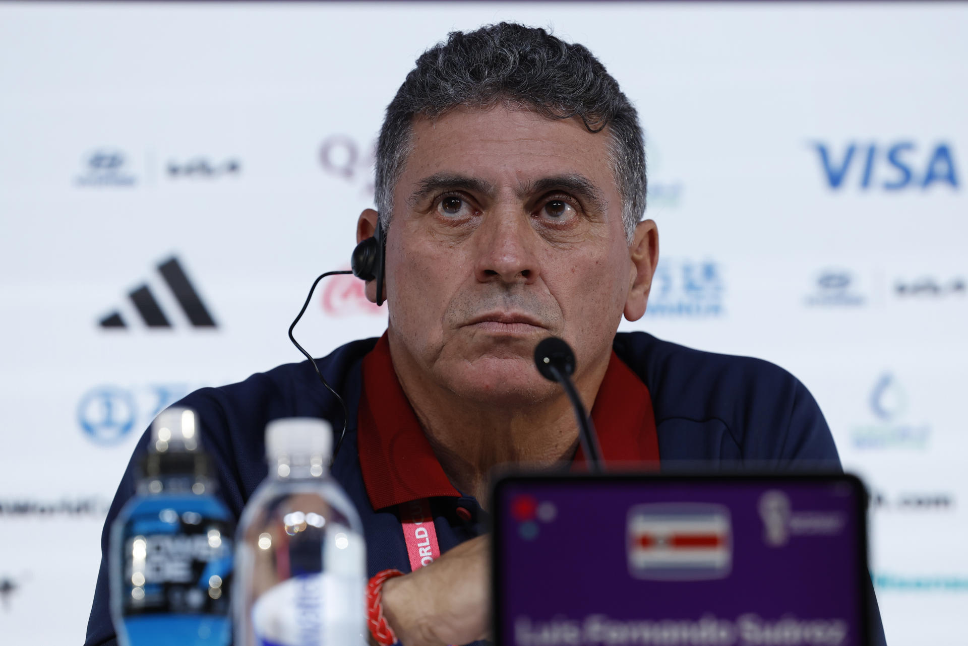 Fotografía de archivo del seleccionador de Costa Rica, Luis Fernando Suárez. EFE/JJ Guillén