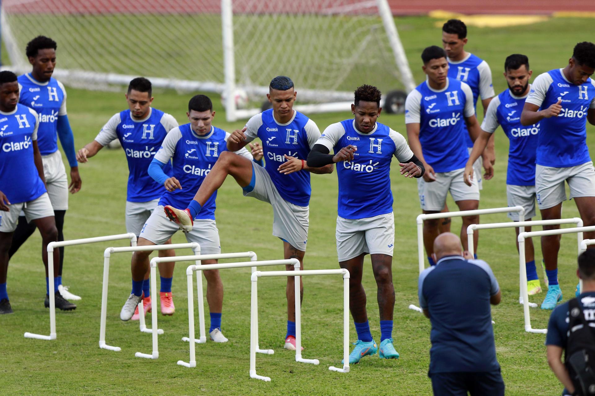 Jugadores de la selección nacional de Honduras , en una fotografía de archivo. EFE/José Valle