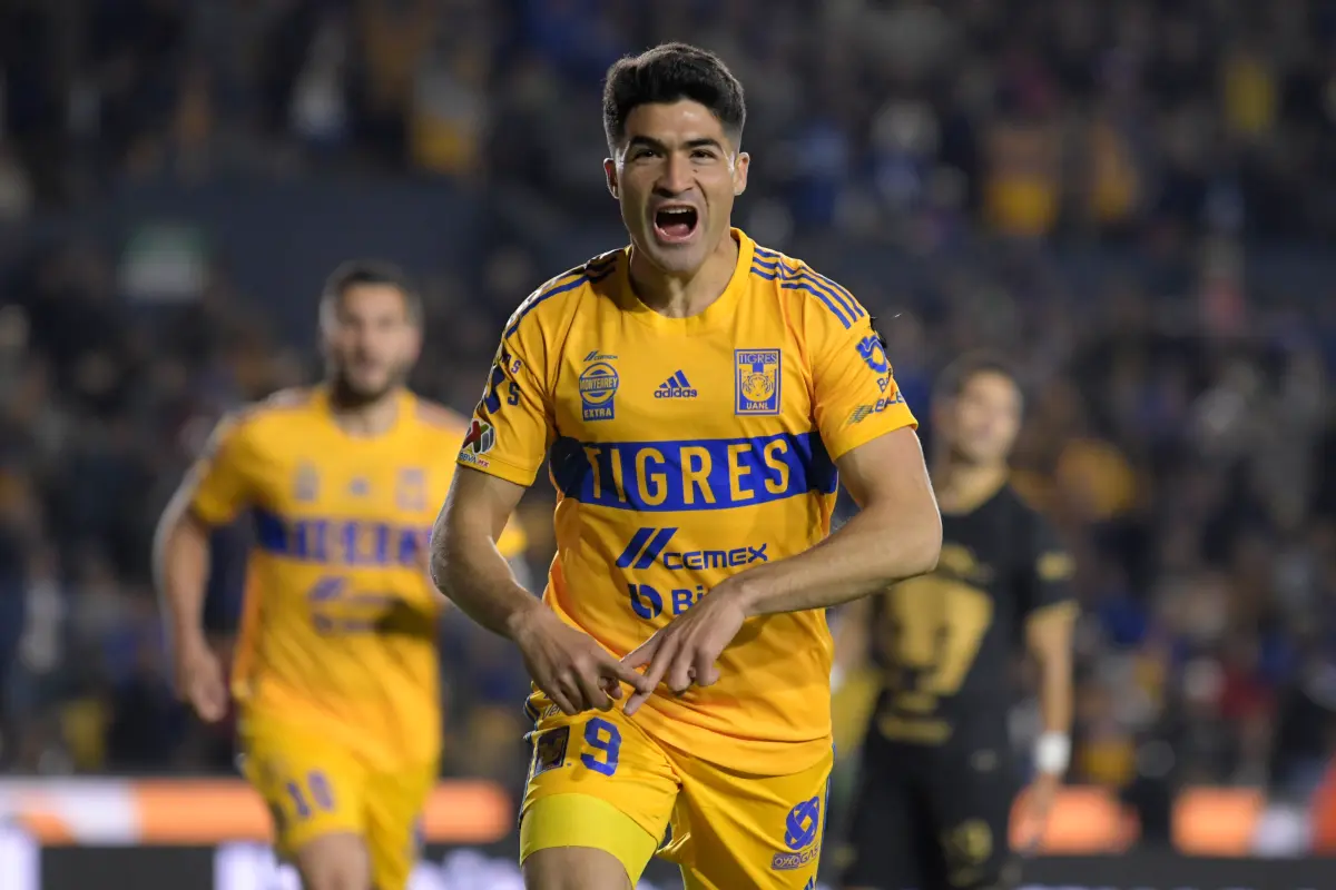 Uruguayo y paraguayo marcan en triunfo de Tigres sobre Toluca - FÚTBOL  MÉXICO